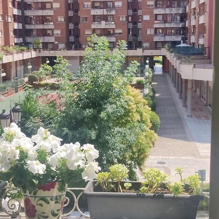 Alojamiento Oviedo 3 Con Parking Экстерьер фото