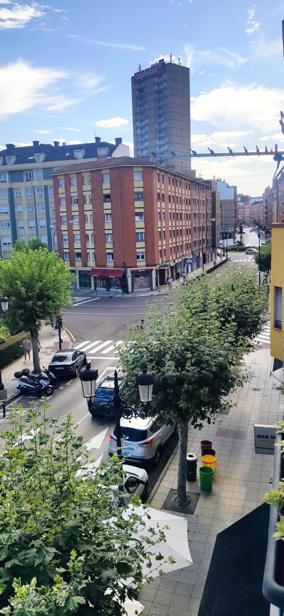 Alojamiento Oviedo 3 Con Parking Экстерьер фото